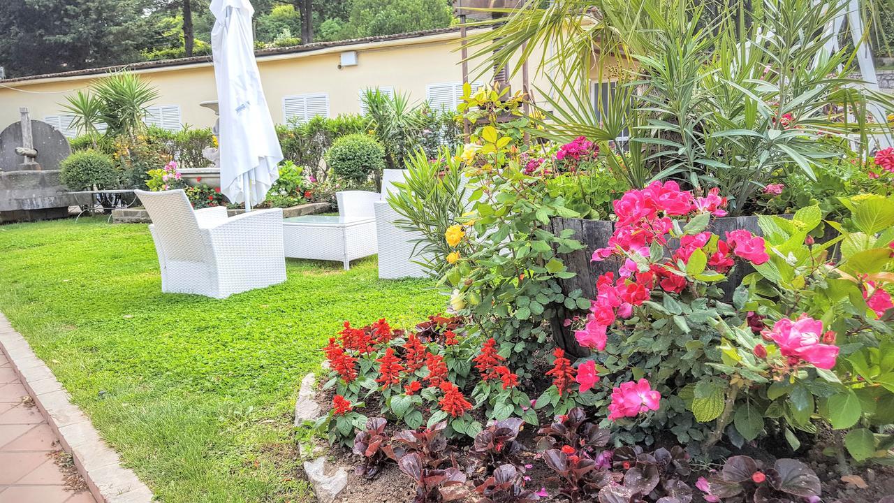 Hotel O Sole Mio 산트아구타수이두에골피 외부 사진