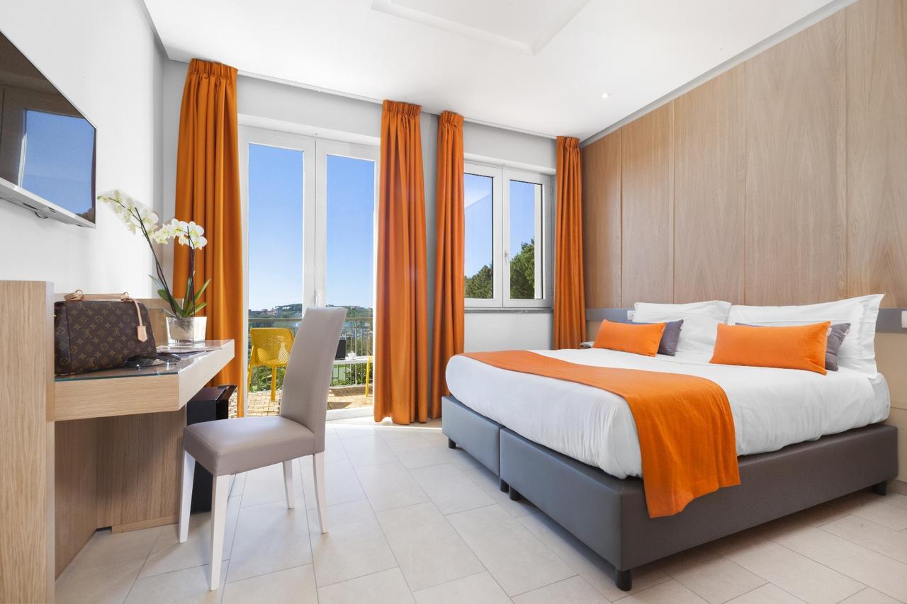 Hotel O Sole Mio 산트아구타수이두에골피 외부 사진